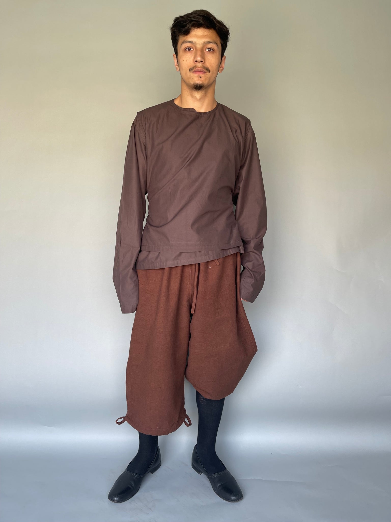 Bakhir Capris